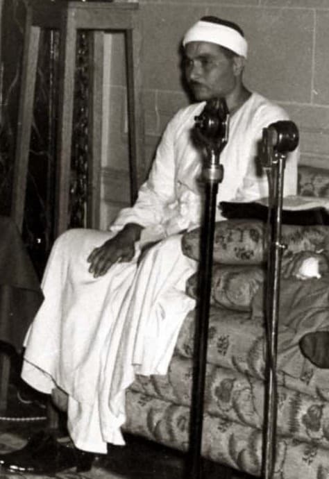 مصطفى إسماعيل